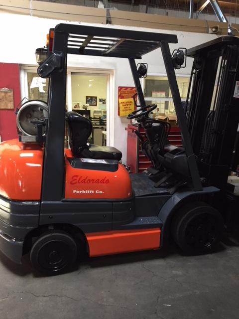 Electric forklift side view